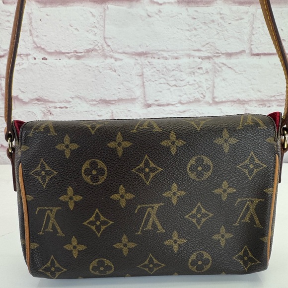 Louis Vuitton Monogram Canvas Recital Bag - Picture 4 of 14